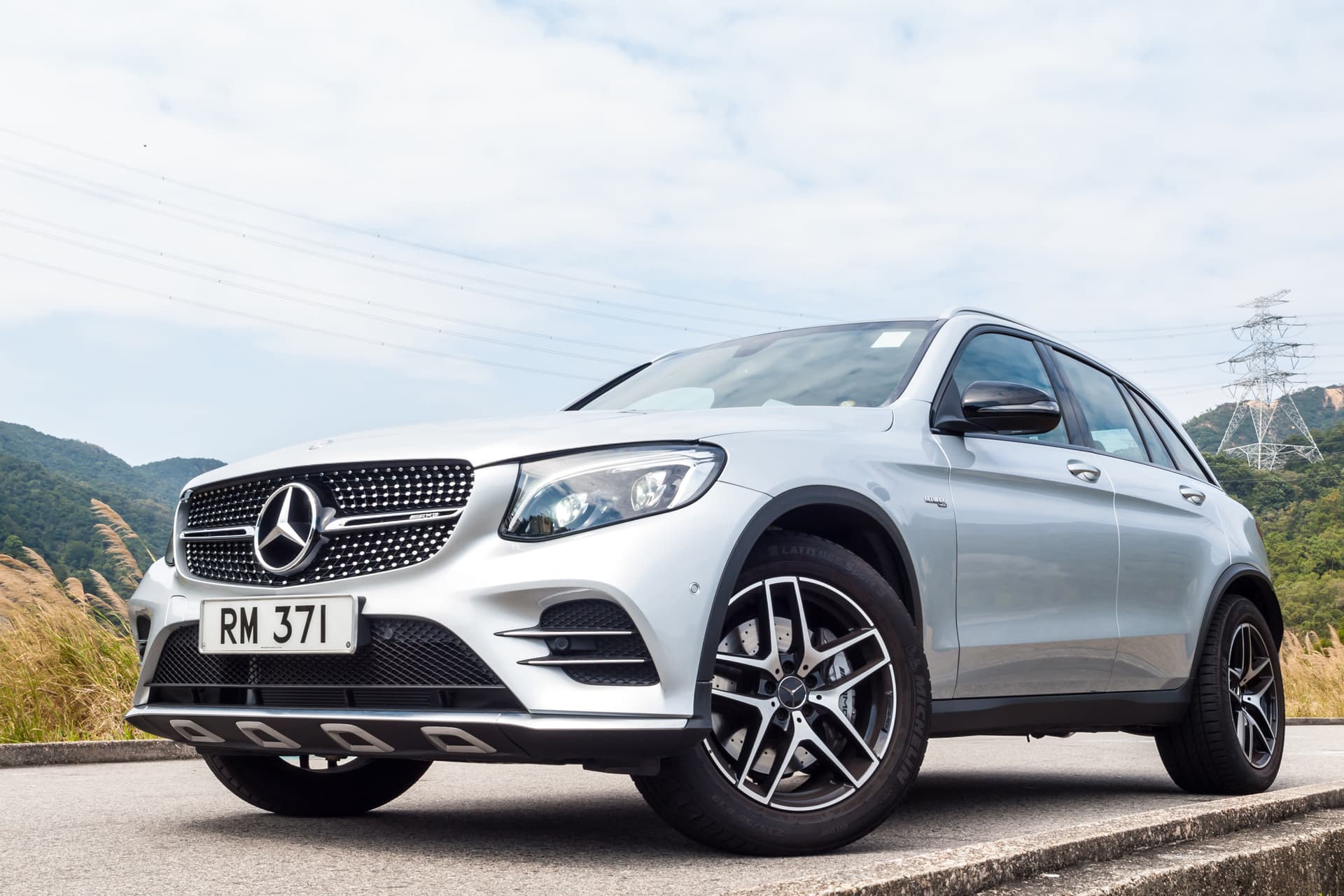 Best luxury vehicle tires
